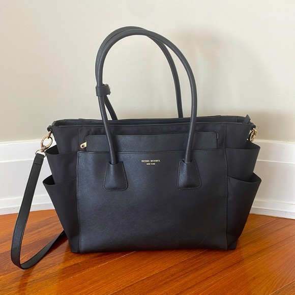 henri bendel Handbags - Henri Bendel Large Black Leather Bag.